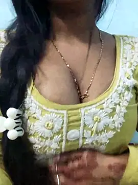 Snapshot of Sania-Love chatting on March 2025 06:03:02 PM Sania-Love online show from March 2025 06:03:02 PM