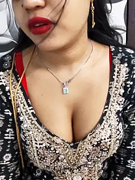 Snapshot of Sania-Love chatting on October 2025 10:12:01 PM Sania-Love online show from October 2025 10:12:01 PM