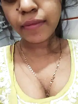 Snapshot of Sania-Love chatting on March 2025 05:41:02 PM Sania-Love online show from March 2025 05:41:02 PM