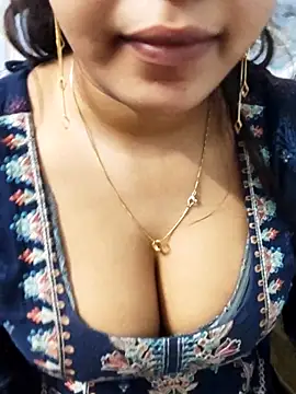 Sania-Love online show from March 2026 01:27:01 AM