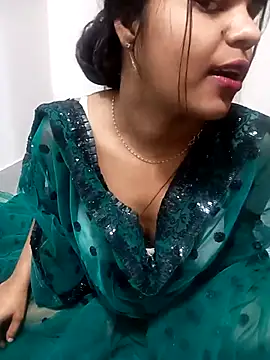 Snapshot of Sania-Love chatting on February 2025 11:32:01 AM Sania-Love online show from February 2025 11:32:01 AM