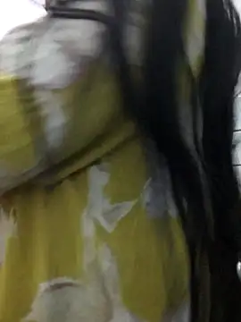 Sania-Love online show from December 2025 10:04:01 PM