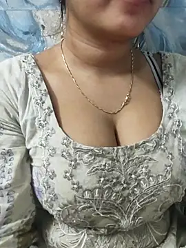 Sania-Love online show from April 2026 12:42:01 AM