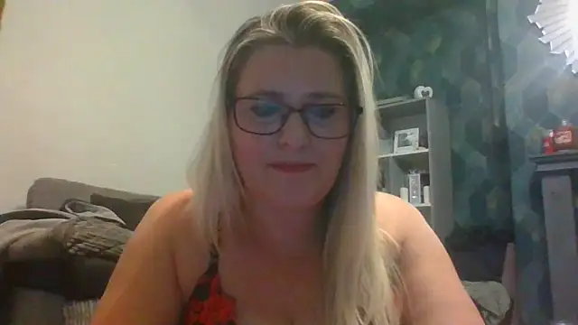 SweetXCandyX online show from October 2025 09:11:02 PM