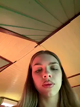 Snapshot of Alice1_secret chatting on October 2025 10:11:01 PM Alice1 secret online show from October 2025 10:11:01 PM