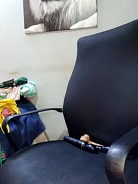 PervertPreggy online show from December 2025 04:13:02 AM