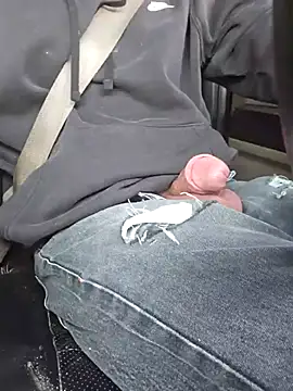 Spunwhiteboy1992 online show from February 2026 05:47:02 PM