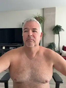 aarosteev2 online show from April 2026 12:41:01 PM