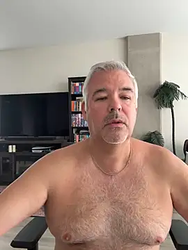 aarosteev2 online show from May 2026 12:42:01 PM