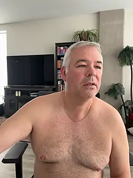 aarosteev2 online show from February 2026 03:53:02 PM