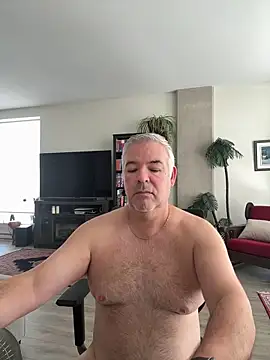 aarosteev2 online show from February 2026 02:47:01 PM