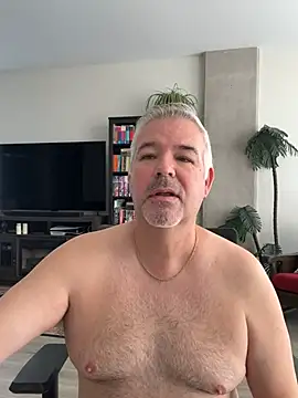 aarosteev2 online show from February 2026 01:18:02 PM