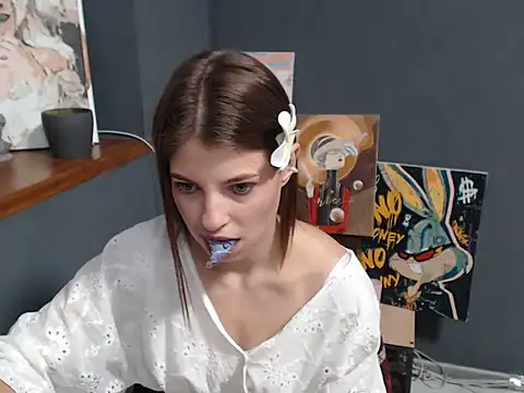 felicity gold online show from June 2026 06:41:02 AM