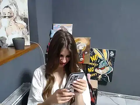 felicity gold online show from June 2026 06:18:02 AM