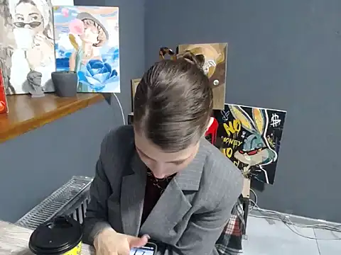 Snapshot of felicity_gold chatting on April 2026 06:36:01 AM felicity gold online show from April 2026 06:36:01 AM