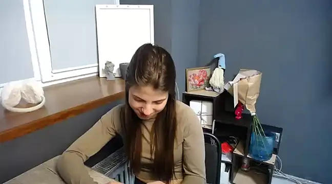 felicity gold online show from February 2025 12:01:02 PM