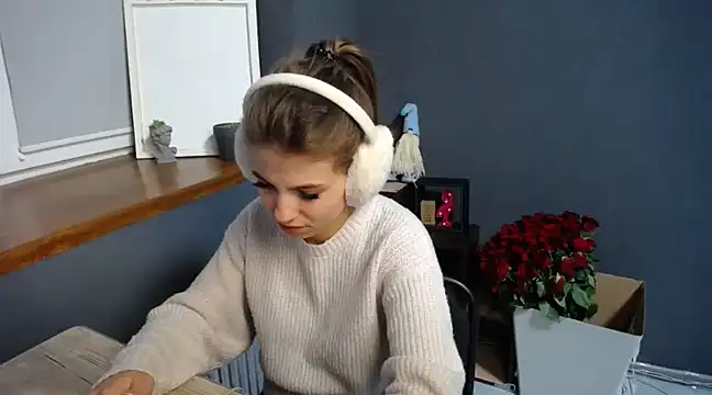 felicity gold online show from February 2025 10:40:02 AM