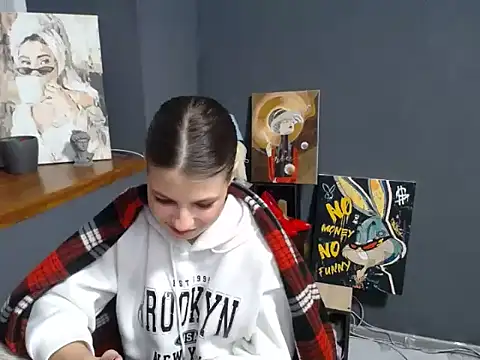 felicity gold online show from January 2026 07:25:01 AM