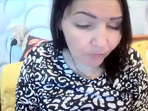 ClaireSunset online show from April 2026 05:21:02 PM