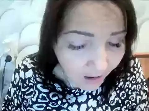 ClaireSunset online show from April 2026 05:25:01 PM
