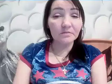 ClaireSunset online show from April 2026 05:37:01 PM