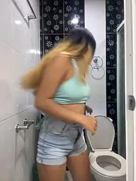 Snapshot of Naomi991 chatting on October 2025 11:27:01 PM Naomi991 online show from October 2025 11:27:01 PM