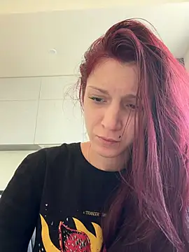 Kathleen Meow online show from May 2026 06:51:01 AM