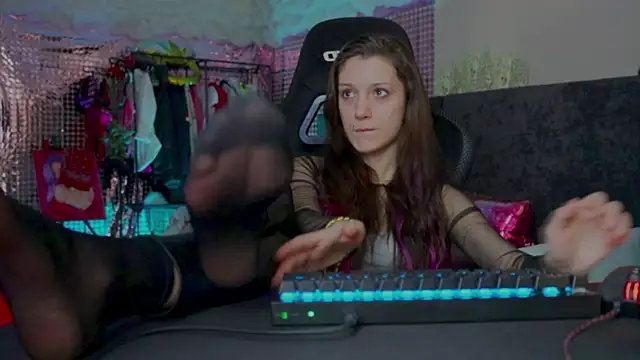 Kathleen Meow online show from January 2026 07:56:02 AM