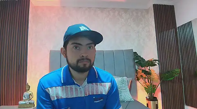 Leandro GB online show from March 2025 09:59:02 PM