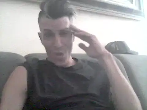 Snapshot of dannnnnnnnnny chatting on October 2025 12:06:02 PM dannnnnnnnnny online show from October 2025 12:06:02 PM