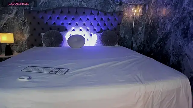 Belliinda 21 online show from April 2026 06:50:01 PM