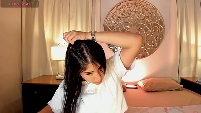 Belliinda 21 online show from June 2026 07:25:02 PM