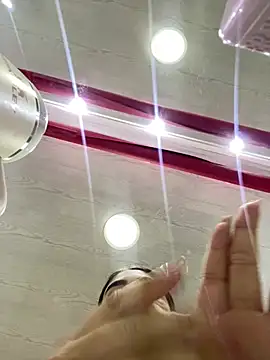 Belliinda 21 online show from March 2026 06:35:02 PM