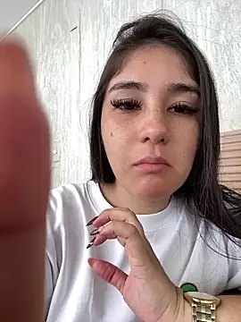 Belliinda 21 online show from April 2026 06:01:02 PM