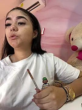 Belliinda 21 online show from March 2026 06:59:02 PM