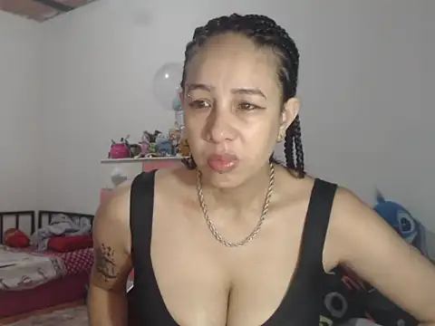 lakirared online show from October 2025 10:13:02 PM