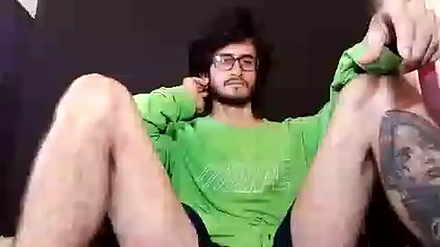 Snapshot of Loggan_donnelly chatting on November 2025 06:45:02 PM Loggan donnelly online show from November 2025 06:45:02 PM