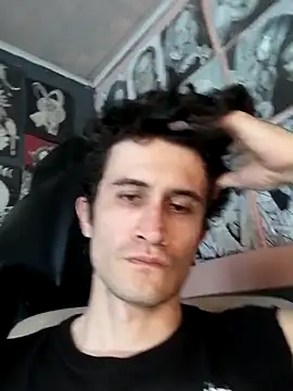 Loggan donnelly online show from February 2026 07:02:01 PM