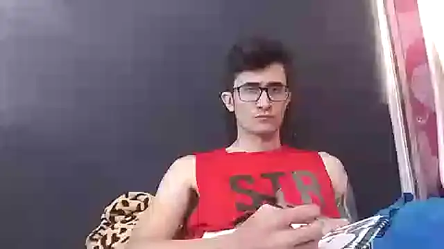 Snapshot of Loggan_donnelly chatting on November 2025 06:30:01 PM Loggan donnelly online show from November 2025 06:30:01 PM