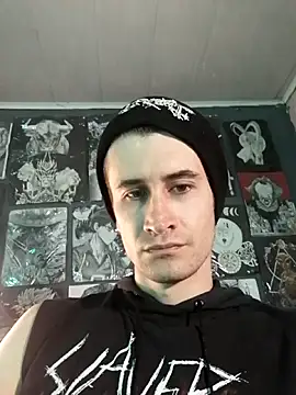 Loggan donnelly online show from December 2025 04:08:01 PM