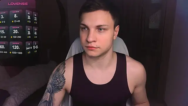handsome guy01 online show from January 2025 06:56:02 PM