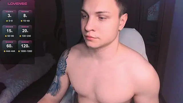 handsome guy01 online show from January 2025 09:58:01 PM