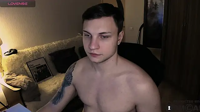 handsome guy01 online show from November 2025 07:07:02 AM