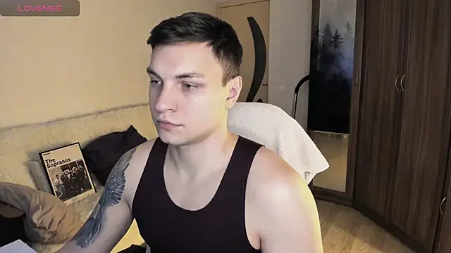 handsome guy01 online show from October 2025 03:13:02 PM