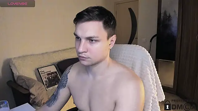 handsome guy01 online show from October 2025 11:13:02 PM