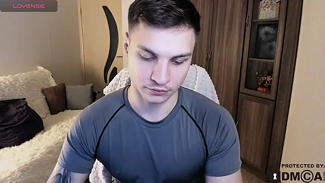 handsome guy01 online show from October 2025 04:45:02 AM