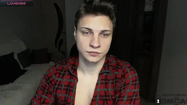 handsome guy01 online show from November 2025 09:37:01 PM