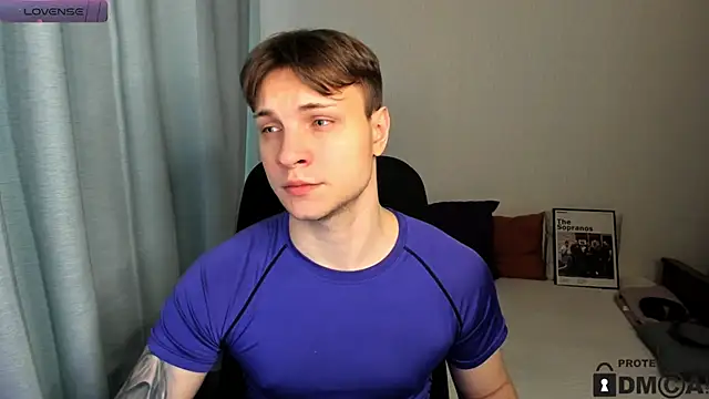 handsome guy01 online show from February 2026 01:19:02 PM