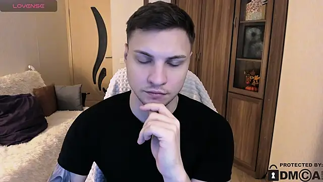 handsome guy01 online show from October 2025 08:02:02 AM