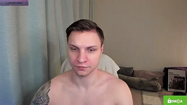 Snapshot of handsome_guy01 chatting on June 2026 09:23:01 PM handsome guy01 online show from June 2026 09:23:01 PM